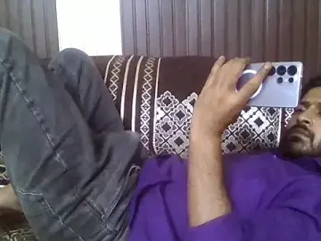 Stripchat Live Sex of indihotguy