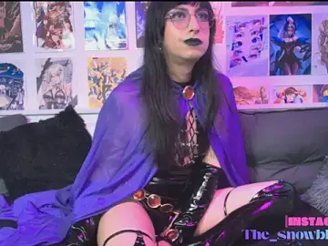 Stripchat Best Webcam of snowblack_