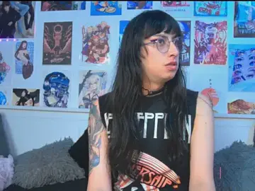 Stripchat Nude Webcam of snowblack_