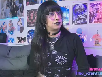 Stripchat Best live sex cam show of snowblack_