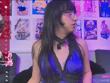 Stripchat Nude Webcam of snowblack_