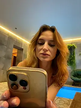 Stripchat Live Sex of -AngelAri-