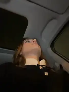 Stripchat Adult Webcam of -AngelAri-