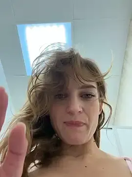 Stripchat Nude Webcam of -AngelAri-