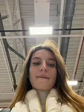 Stripchat Private Sex Chat of -AngelAri-