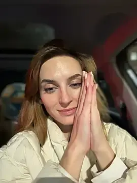 Stripchat Live Porn of -AngelAri-