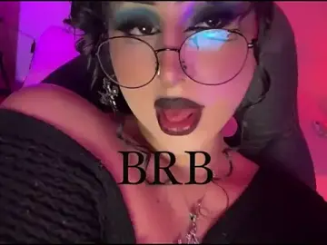 Stripchat Free Live Porn of Heka_Prudence