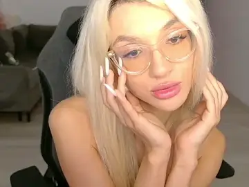 Stripchat Live Sex Cam of LovelyBianca