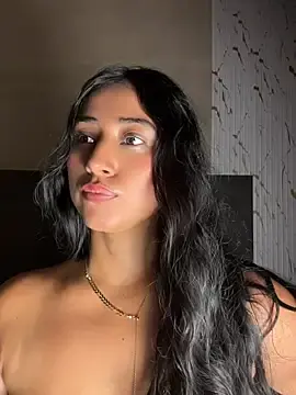 Stripchat Best Webcam of Valentinne_z