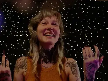 Stripchat Free Live Porn of Littlespacemouse