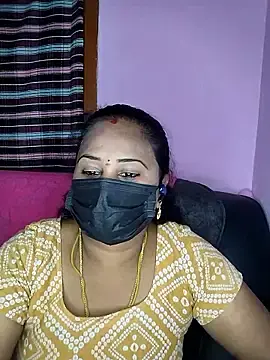 Stripchat Live Sex of Tamil_devagi