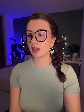 Stripchat Best live sex cam show of EmaSaenz