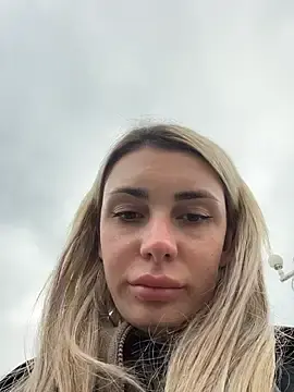 Stripchat Live Sex of SandraCarter