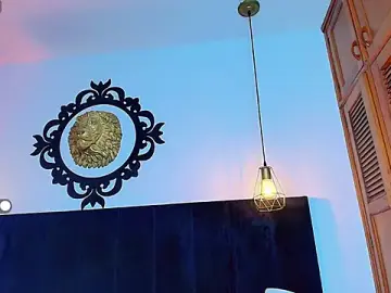 Stripchat Free Live Porn of Skyee_angel