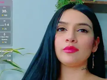 Stripchat Watch Live Sex Cams of Harper-Avary