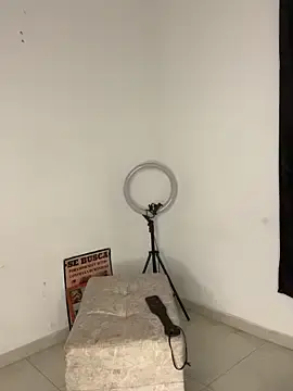 Stripchat Live Sex Cam of lunita_sweet5