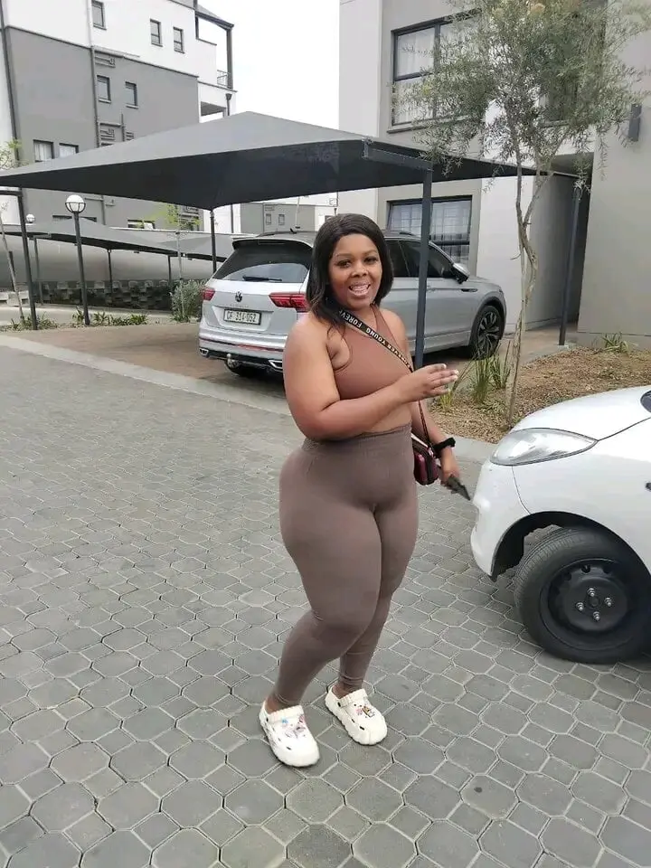 BigbootyNickyx