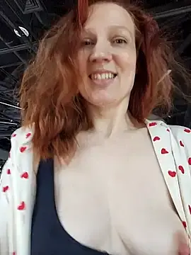 Stripchat Best live sex cam show of Exhibitionsplit