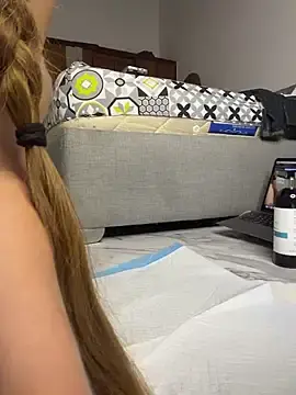 Stripchat Nude Webcam of emiss_