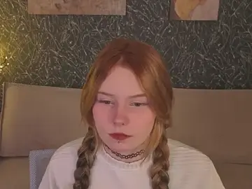 Stripchat Free Porn Cam of Julia_Anis