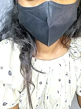 Stripchat Free Live Porn of isha_zara
