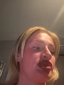 Stripchat Nude Webcam of jadey19x
