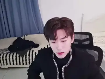 Stripchat Sex Cam of Al_an