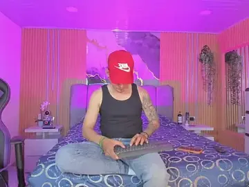 Stripchat Free Live Porn of Owen_Drake