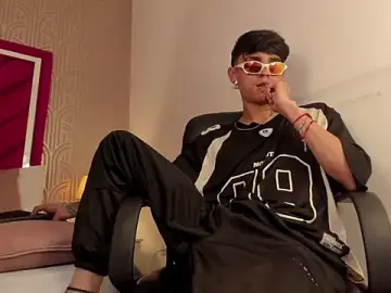 Stripchat Best Webcam of Dominic_Foxx