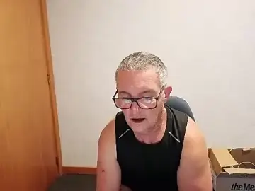 Stripchat Nude Webcam of daddy_man