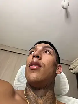 Stripchat Sex Cam of sendfer