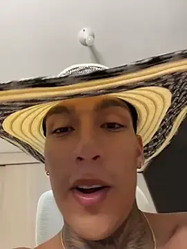 Stripchat Sex Chat of sendfer