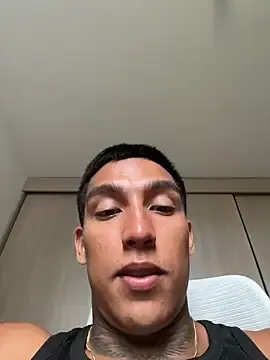 Stripchat Sex Cam of sendfer