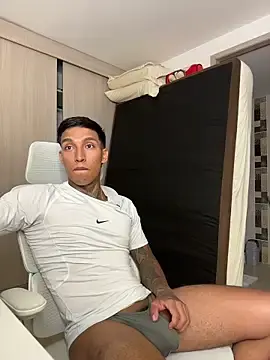 Stripchat Adult Webcam of sendfer