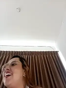 Stripchat Live Porn of Tamara_valentine