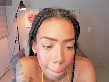 Stripchat Live Sex Cam of ashley_23_