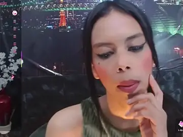 Stripchat Free Porn Cam of Catalella_Ar