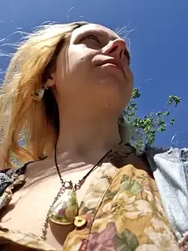 Stripchat Free Porn Cam of Public_Katrisha