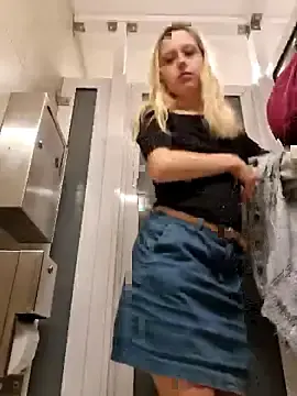 Stripchat Live Sex Cam of Public_Katrisha