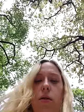 Stripchat Nude Webcam of Public_Katrisha