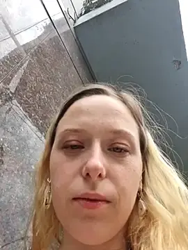 Stripchat Live Porn of Public_Katrisha