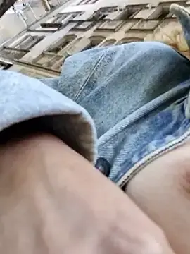 Stripchat Free Porn Cam of Public_Katrisha