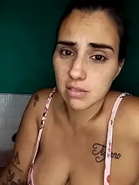 Stripchat Adult Webcam of kariciasecreta