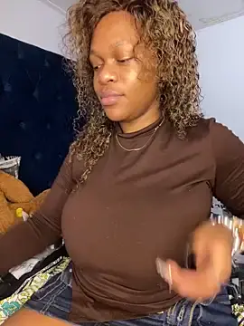 Stripchat Live Porn of Boneca25