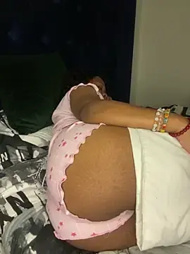Stripchat Free Porn Cam of Boneca25