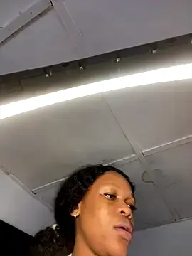 Stripchat Free Porn Cam of Boneca25