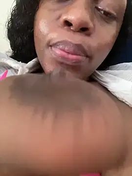 Stripchat Best live sex cam show of Boneca25