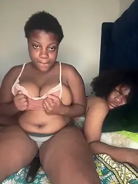 Stripchat Free Live Porn of Boneca25