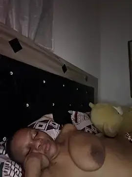 Stripchat Free Porn Cam of BonnyMolhada