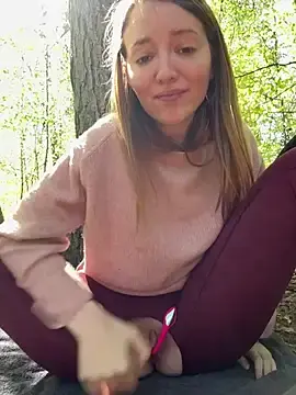 Stripchat Free Live Porn of FayeFlame